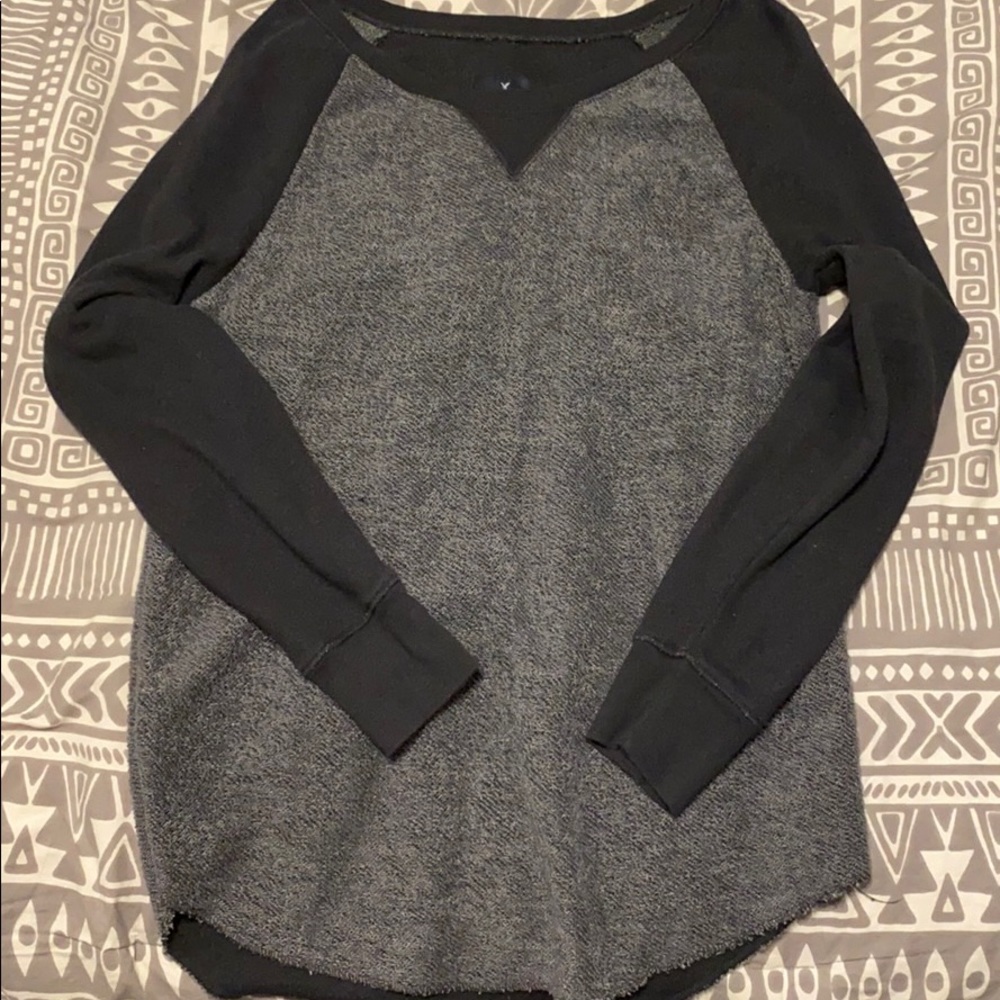 Grey/black American Eagle begging sweatshirt